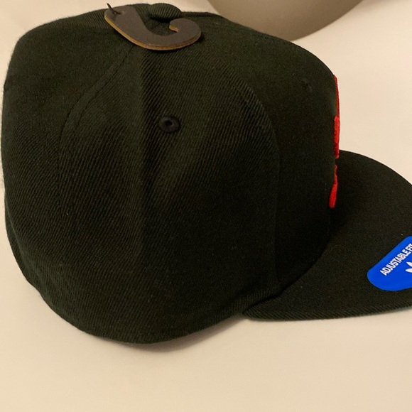 Adidas original trefoil SnapBack Hat Black - Picture 4 of 5